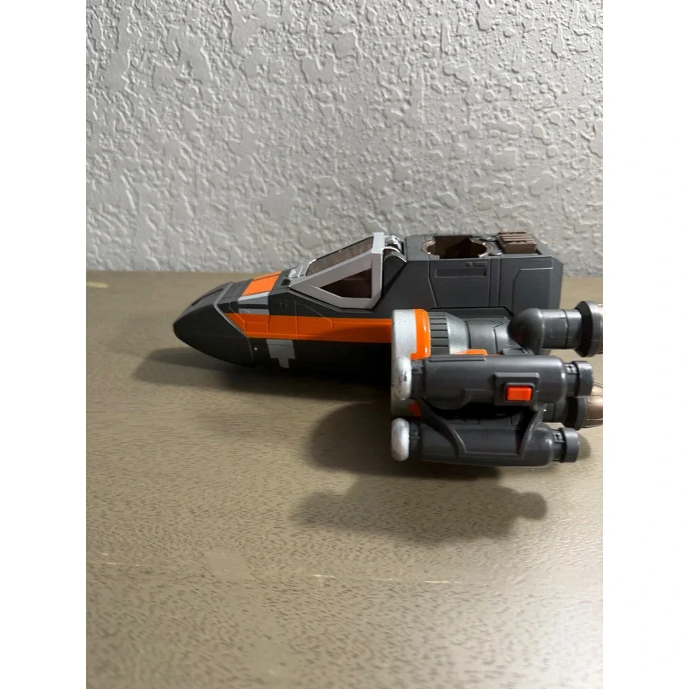 Hasbro Playskool Star Wars Galactic Heroes Poe's X-Wing